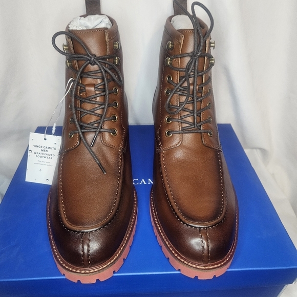 Vince Camuto Kameil Waterproof Leather Boot NWT Sz 10.5 Retail $189 Sold Out! - Picture 4 of 14